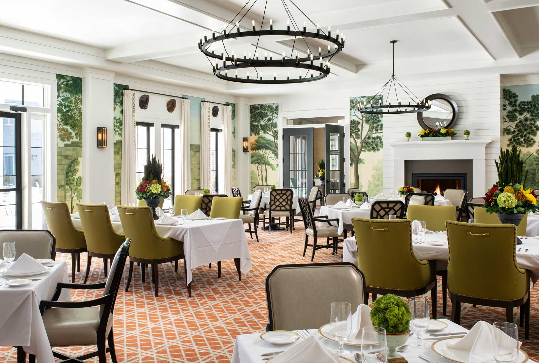 The formal dining room of Clarendale Ann Arbor, a senior living community with care services in Ann Arbor, Michigan.